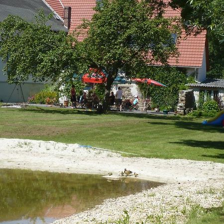 Pension Zum Hirsch Göda Extérieur photo